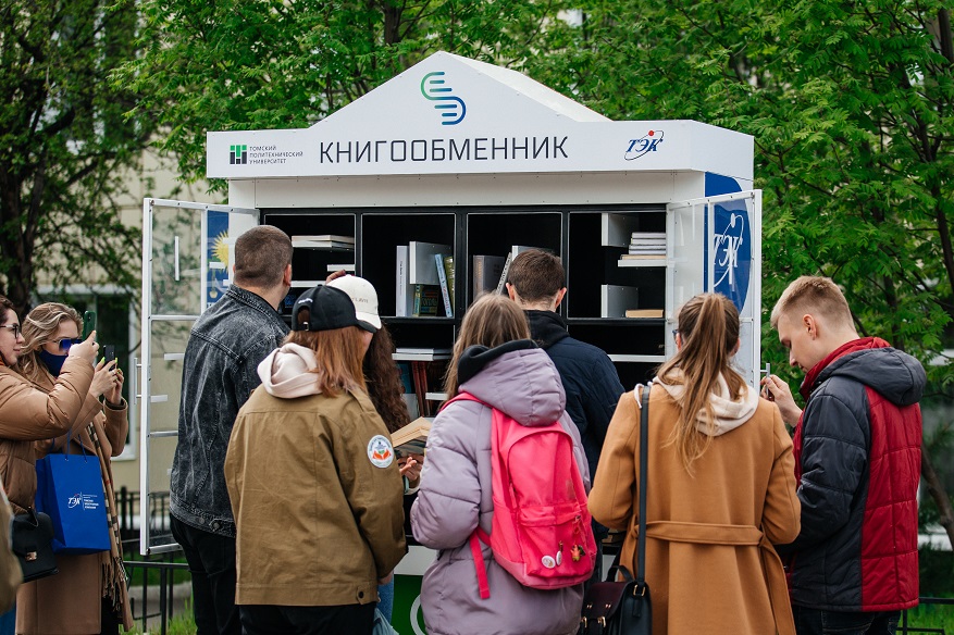 7LCpQQ1_.jpg 7LCpQQ1_.jpg